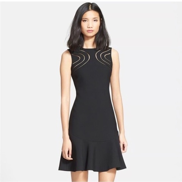 Diane Von Furstenberg Dresses & Skirts - DIANE VON FURSTENBERG | Black Sleeveless Flounce Mini Dress Sz 10
